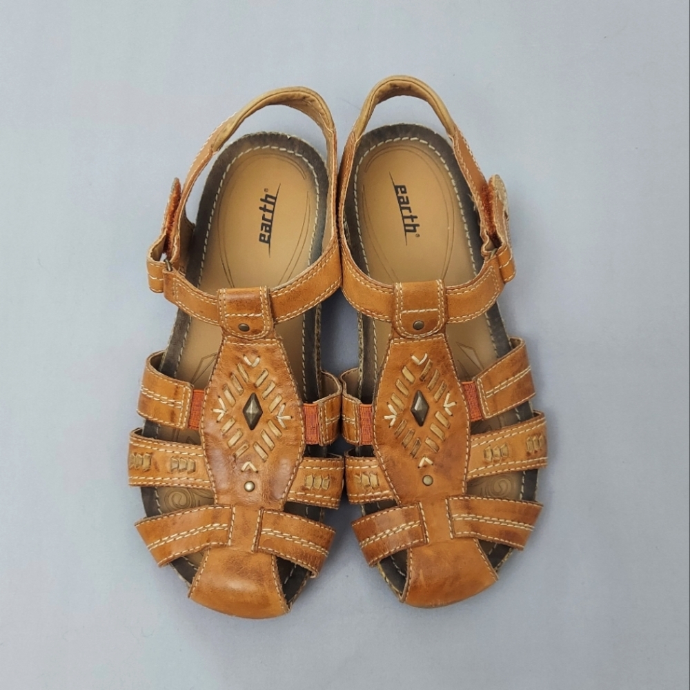 Earth Ramie Henna Women's Size 8 Brown Leather Fisherman Sandals